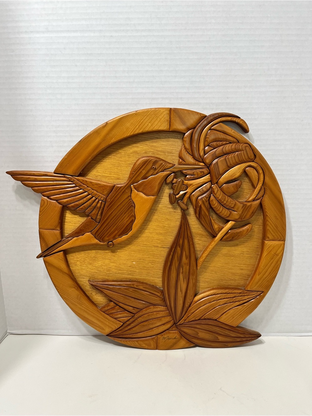 handcrafted 3D intarsia wood art wall plaque featuring a hummingbird home decor